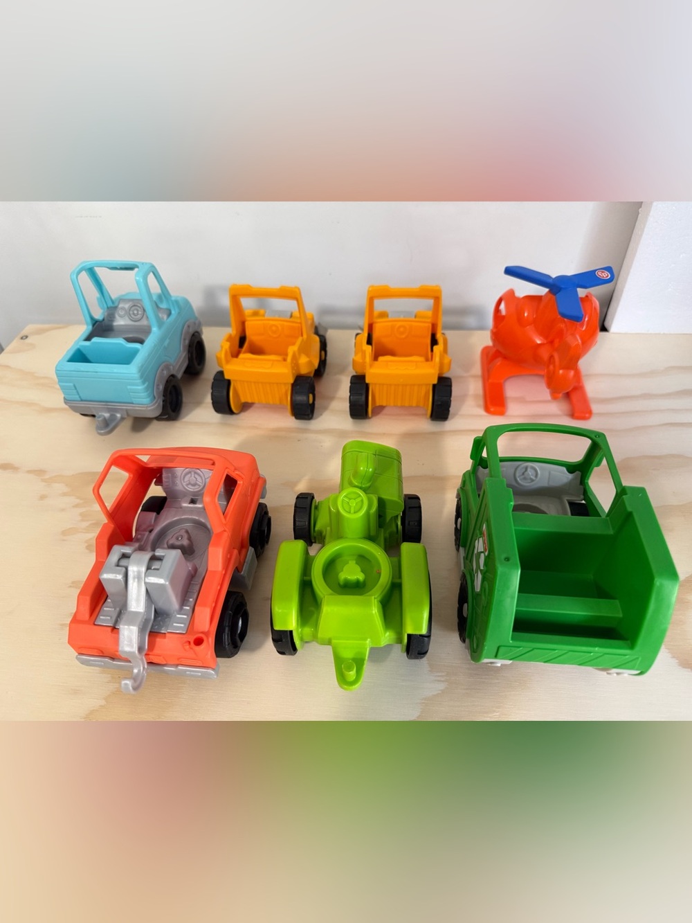 Little People Vehicles and 3 Figures- tractor garbage truck helicopter tow truck - Picture 4 of 5